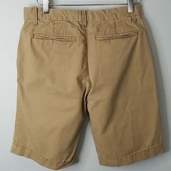Old Navy khaki shorts Men's 31x11 - Picture 3 of 6